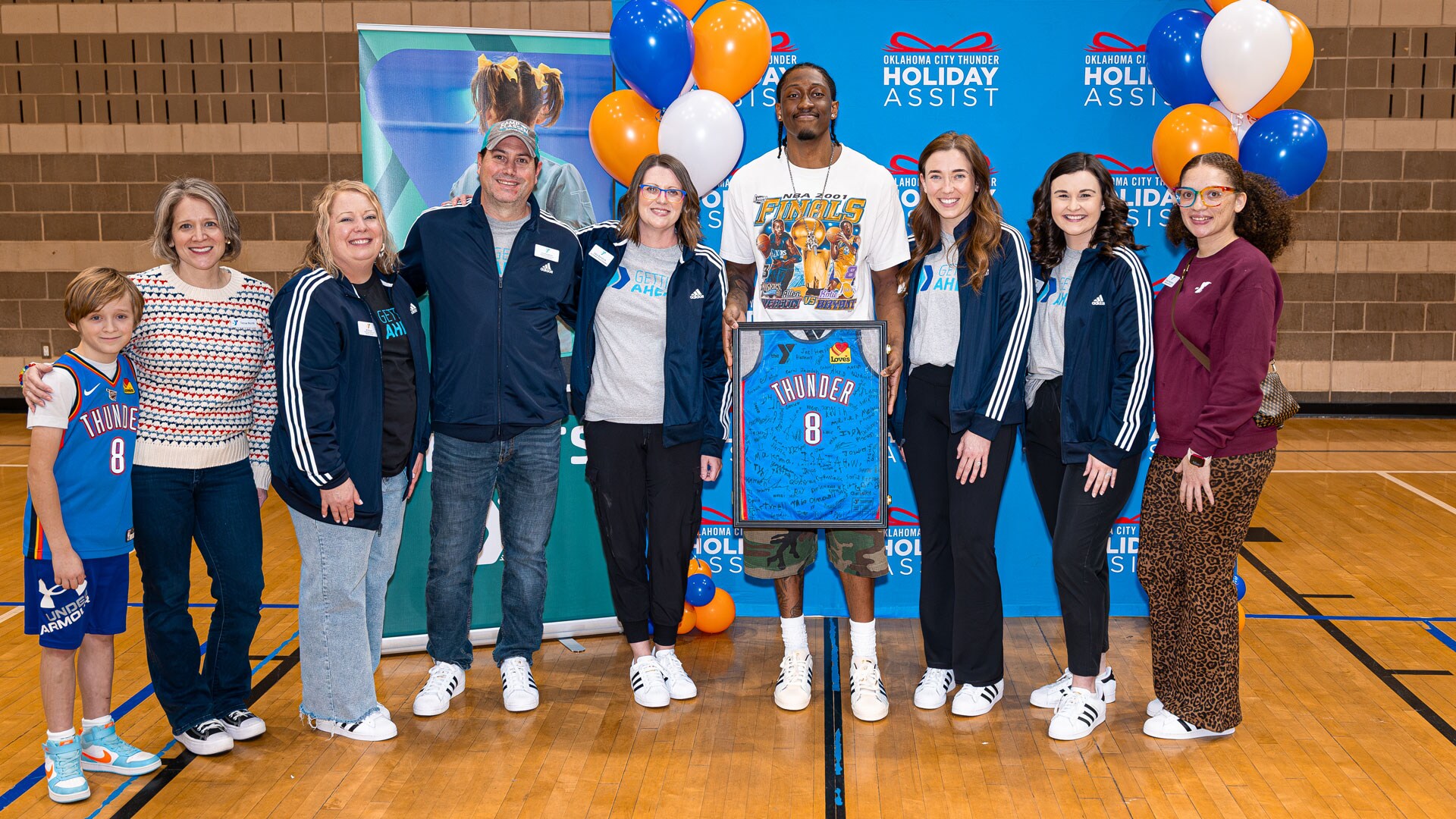 Photos: Jalen Williams Holiday Giveback | YMCA | Oklahoma City Thunder