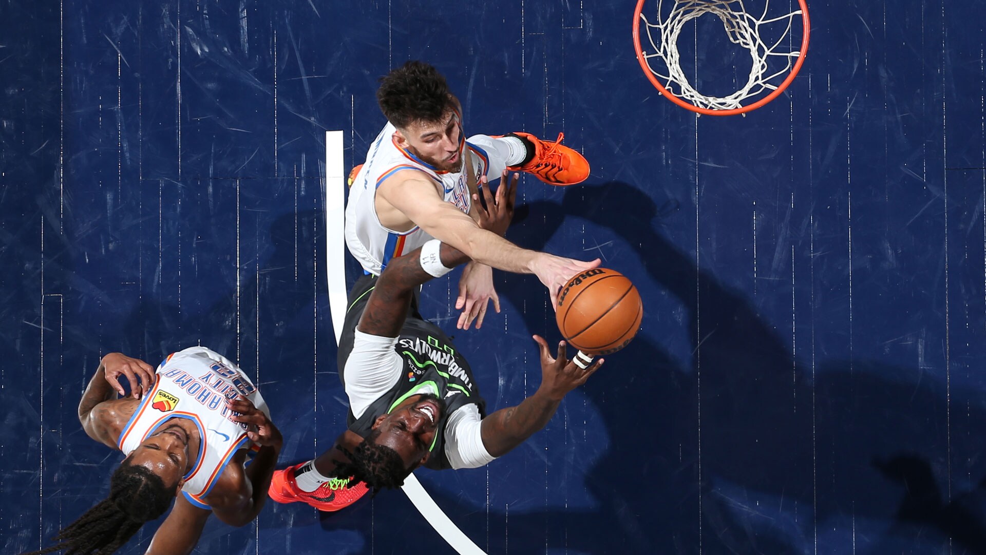 Photos: Thunder at Timberwolves Photo Gallery
