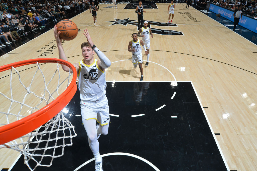Balanced Scoring Attack Fuels Utah Jazz In Win Over Spurs Utah Jazz