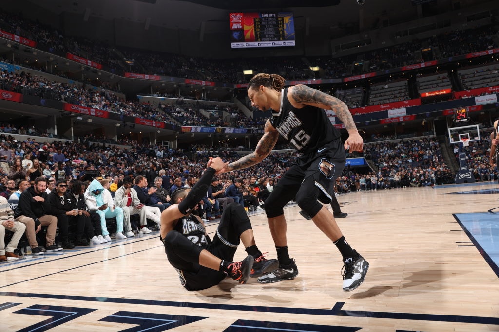 Grizzlies vs. 76ers Photos 12.2.22 Photo Gallery | NBA.com