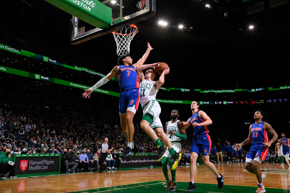 Photos Pistons 112, Celtics 111 Photo Gallery