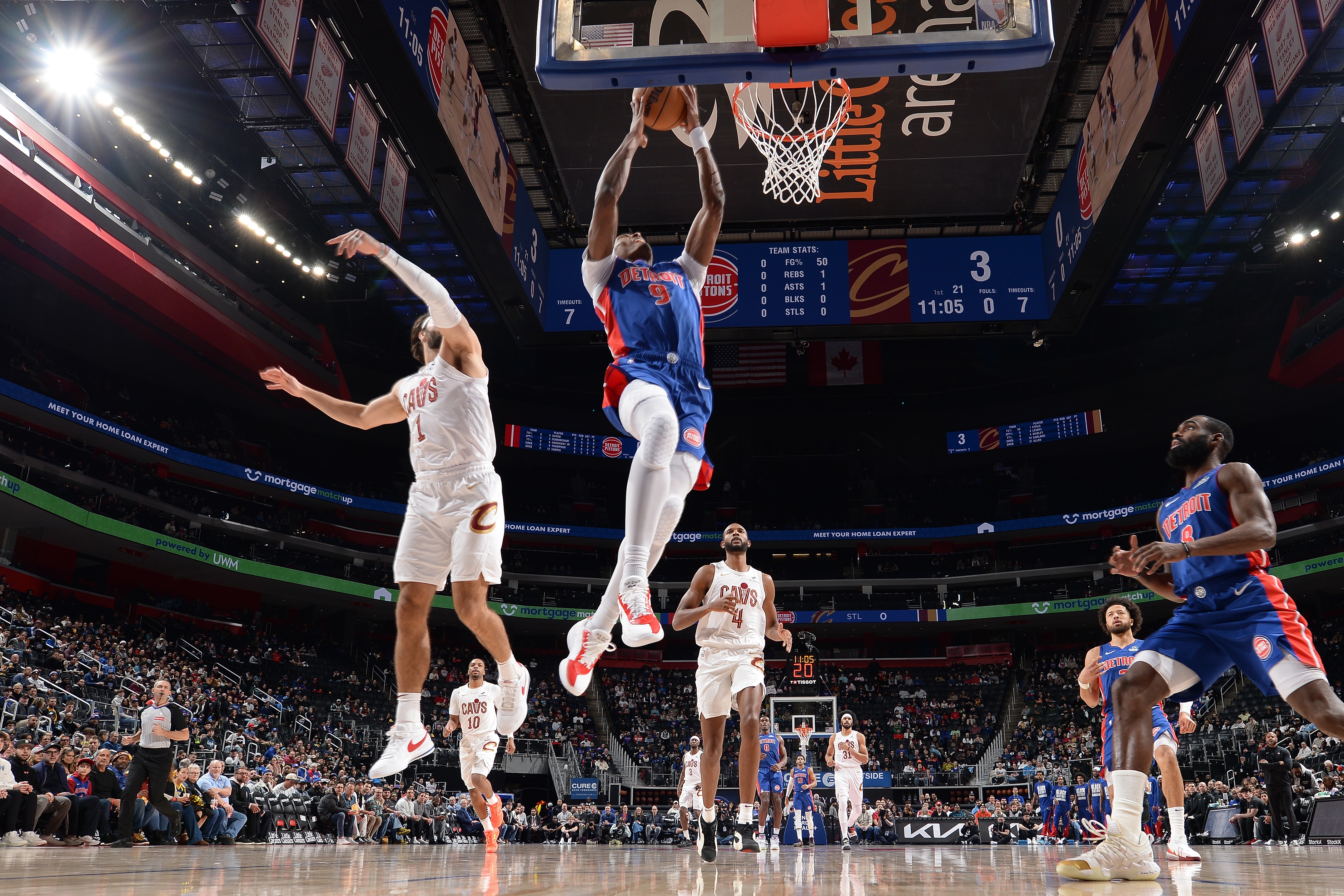 Ausar Thompson #9 Detroit Pistons drives vs Cleveland Cavaliers, February 5 2025