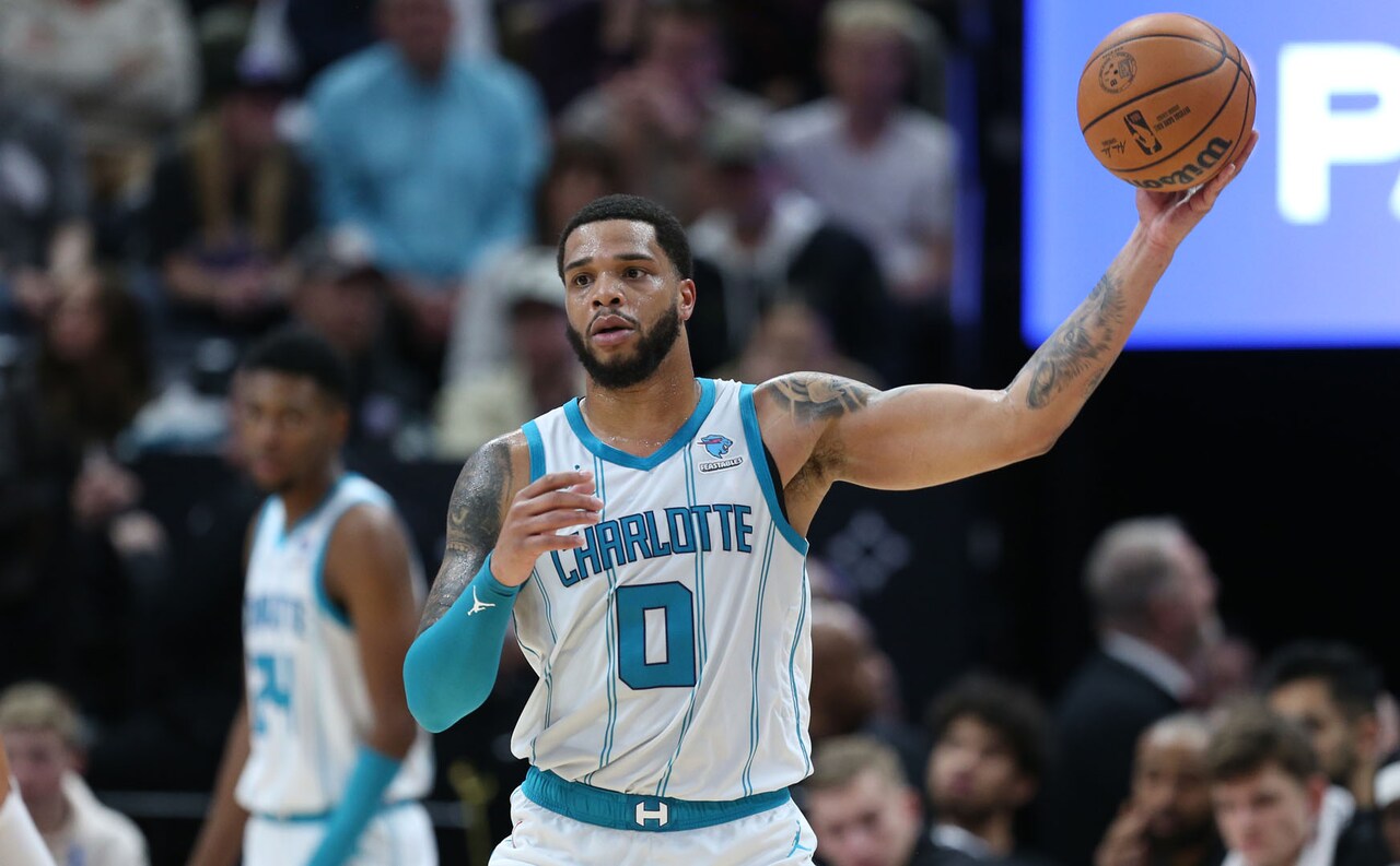 Hornets vs Jazz Gallery - 02/22/24 Photo Gallery | NBA.com