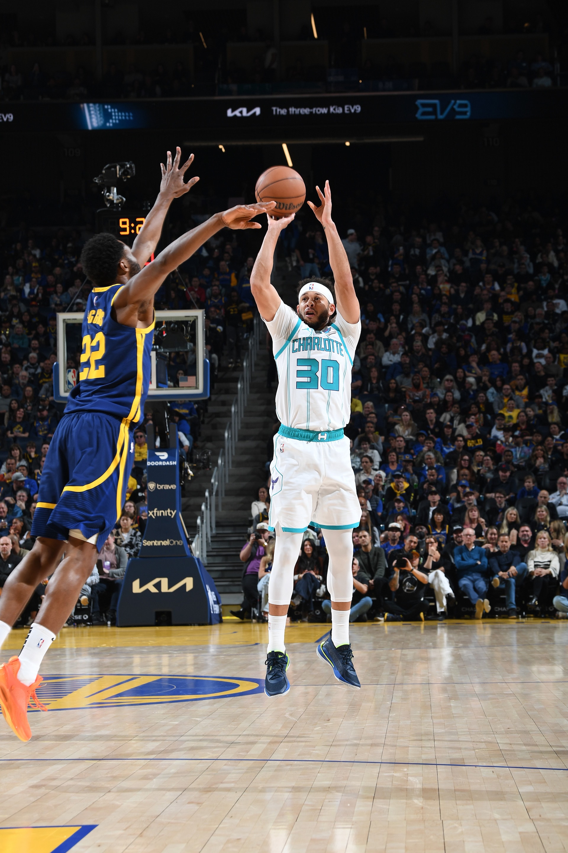 Hornets vs Warriors Gallery - 02/23/24 Photo Gallery | NBA.com