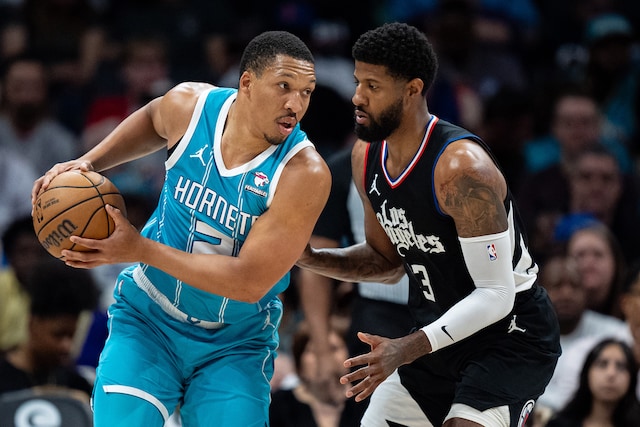 Hornets vs Clippers Gallery - 03/31/24 Photo Gallery | NBA.com