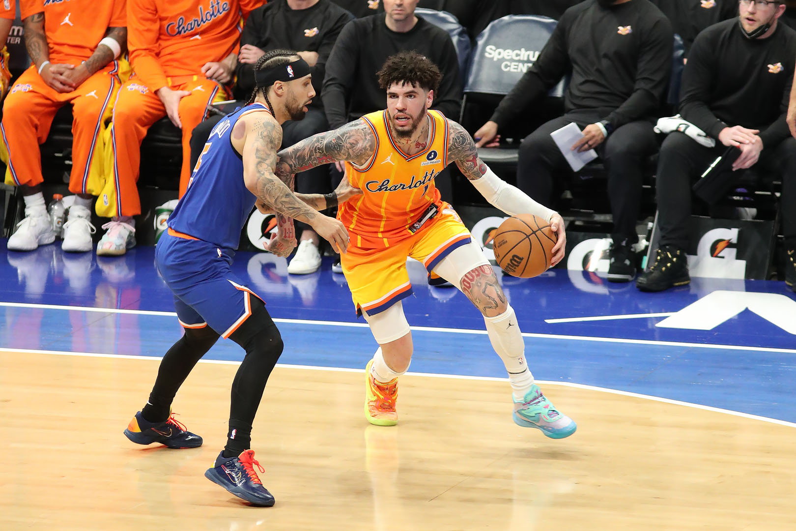 ההורנטס עם ניצחון נגד הניקס והמג'יק גברו על הקינגס בחמישי / תומר שנאן