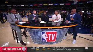 Tyrese_Haliburton_sits_down_wi